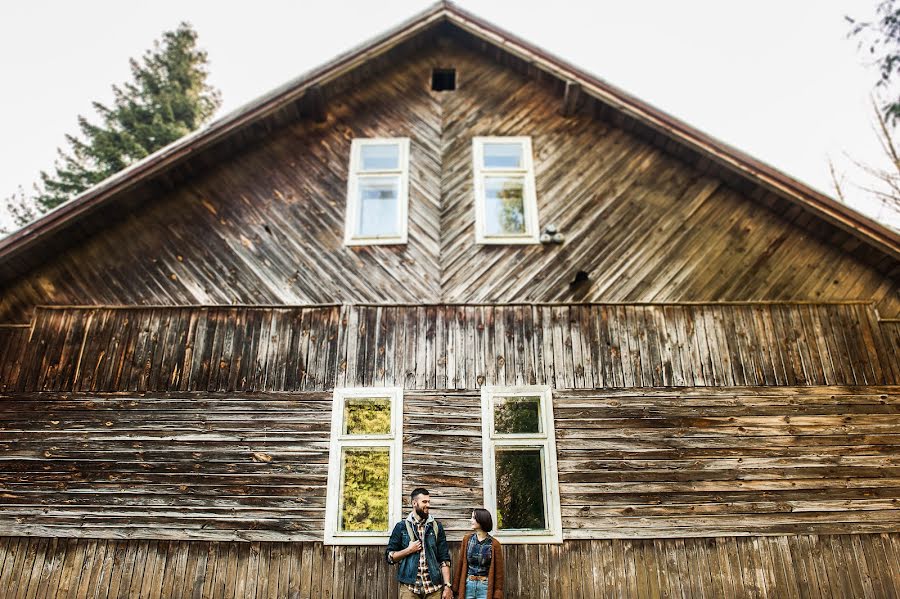 Fotografo di matrimoni Yulia Yermolayeva (yermolayeva). Foto del 4 gennaio 2019