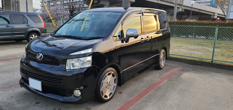 ヴォクシーの洗車に関するカスタム事例の投稿画像1枚目