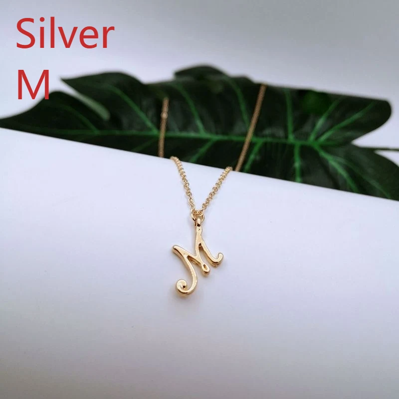 Collier Ornement Lettre 26 Simple Mode Caractère Anglais Pendentif Chaîne Clavicule Design Spécial Intérêt Cadeau Tendance