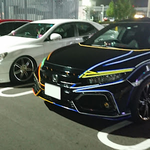 シビック FK7