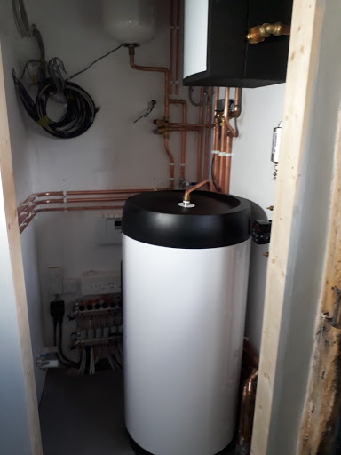 Air source heat pump cylinder and buffer