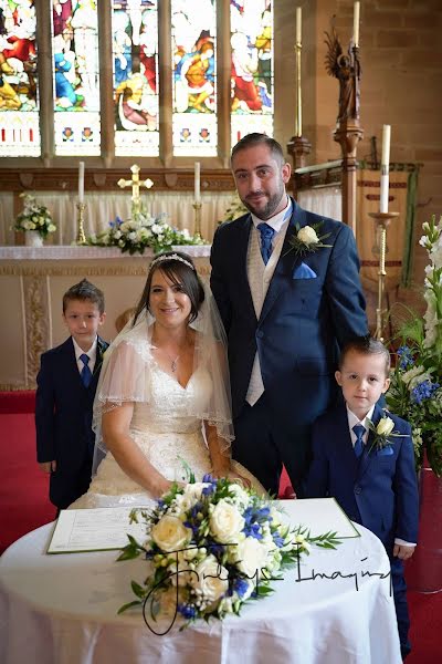 Fotografo di matrimoni Charle Finlay (finlaysimaging). Foto del 2 luglio 2019