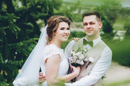 Fotografo di matrimoni Lyudmila Tolina (milatolina). Foto del 19 luglio 2017