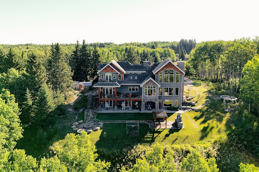 House with garden 2