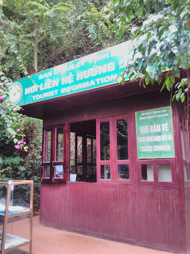 Ha Long Bay Dong Thien Cong Cave Tourist Info Centre