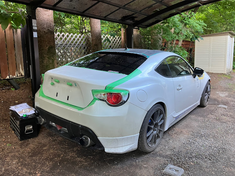 BRZの自家塗装・マスキング・塗装ガンに関するカスタム事例の投稿画像2枚目