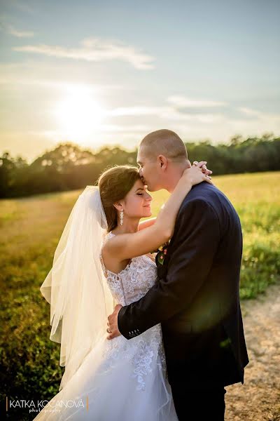 Fotógrafo de bodas Katka Kočanová (kocanovakatka). Foto del 27 de abril 2023