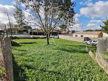 terrain à Saint-Nazaire-sur-Charente (17)