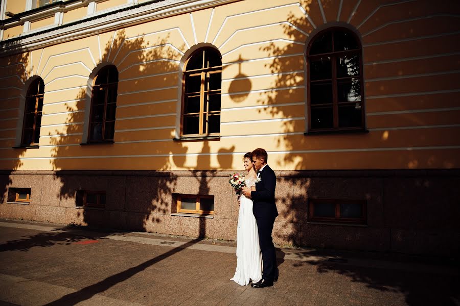 Wedding photographer Ekaterina Alyukova (ekaterinalyukova). Photo of 20 September 2018