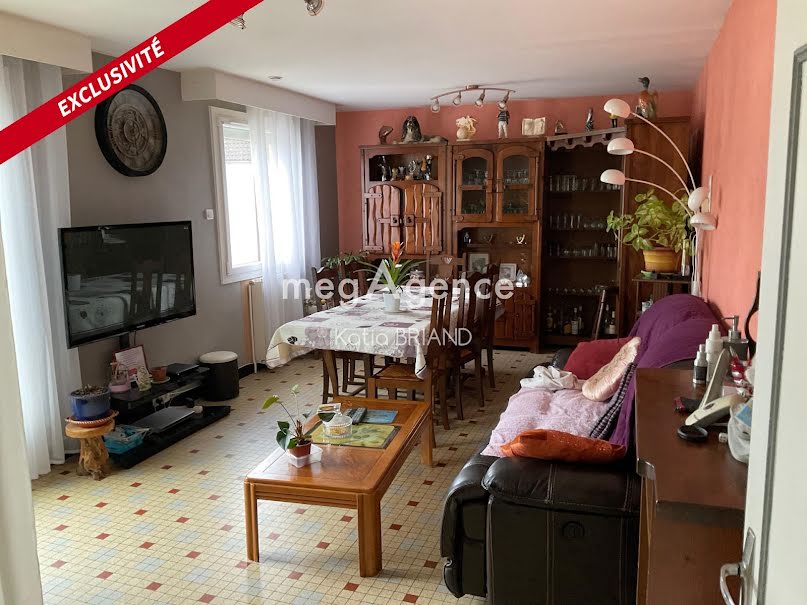 Vente maison 5 pièces 111 m² à Louverné (53950), 179 000 €