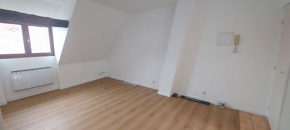 Location  appartement 2 pièces 35 m² à Charly-sur-Marne (02310), 444 €