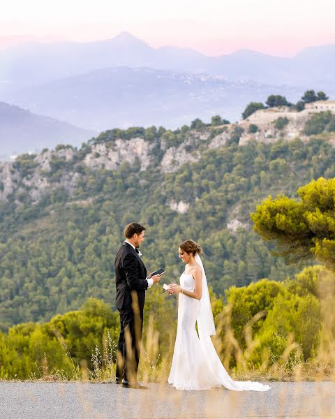 Fotógrafo de casamento Katerina Simas (skaterina). Foto de 27 de fevereiro 2023