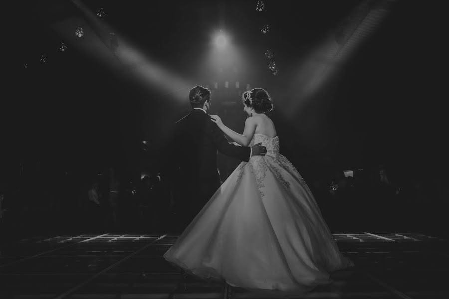 Fotografo di matrimoni Andrea Guadalajara (andyguadalajara). Foto del 21 gennaio 2017