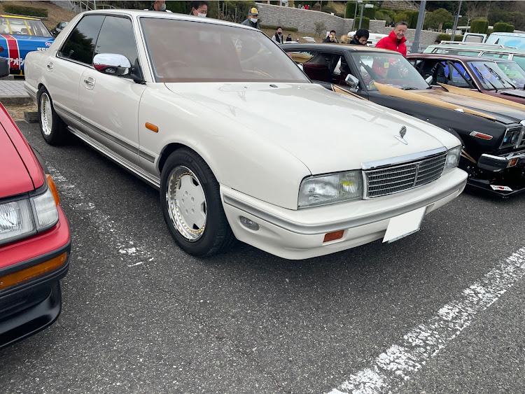 シーマのニューイヤーミーティング・改造車・シャコタン・ハチマルヒーロー・旧車に関するカスタム事例の投稿画像13枚目