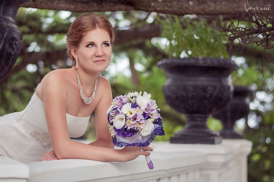 Fotógrafo de bodas Yuliya Vasileva (crimeanphoto). Foto del 11 de noviembre 2014