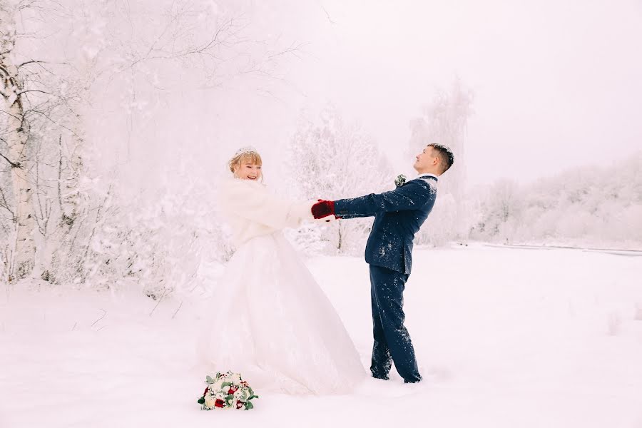 Jurufoto perkahwinan Darya Baeva (dashuulikk). Foto pada 9 Januari 2019