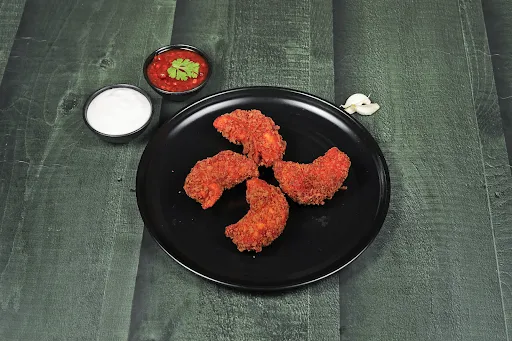 Chicken Tikka Kurkure Momo's [6 Pieces]