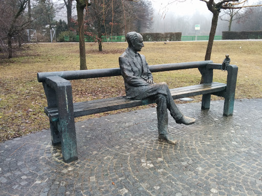 Sit by Edvard Kocbek