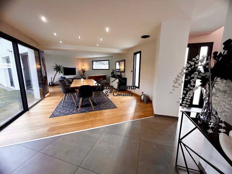 Vente maison 5 pièces 122 m² à Lorient (56100), 520 000 €