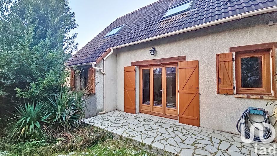 Vente maison 4 pièces 87 m² à Ormesson-sur-Marne (94490), 359 000 €