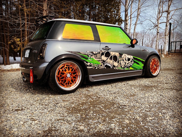 ミニ クーパーSのカッパークリアー・シーカー・バイナルグラフィック・R53クーパーS・ゴーストフィルムに関するカスタム事例の投稿画像3枚目