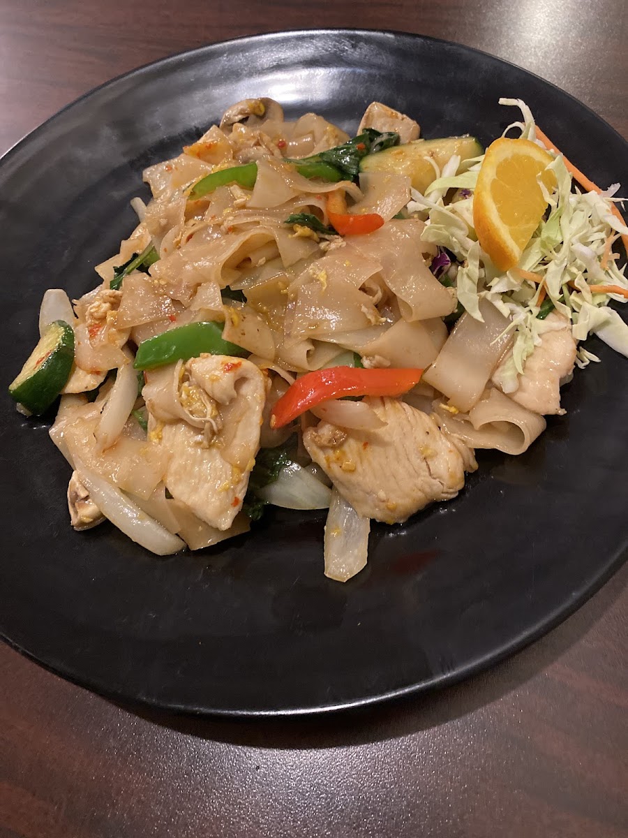 Basil (drunken) noodles