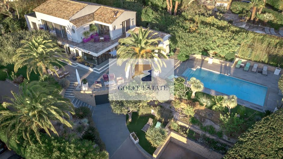 Vente villa 7 pièces 225 m² à La Croix-Valmer (83420), 3 450 000 €