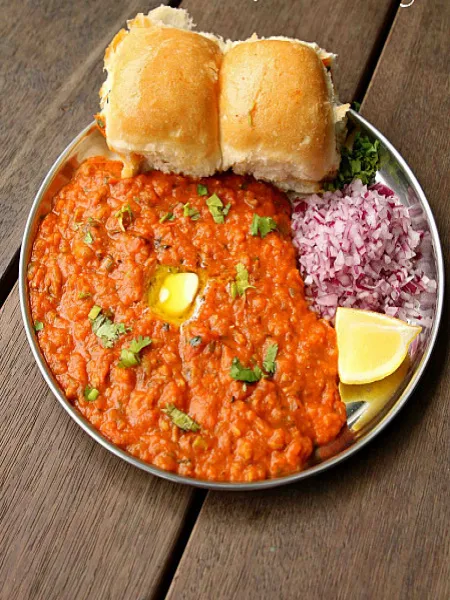 Misal Pav Bhaji [2 Pieces]