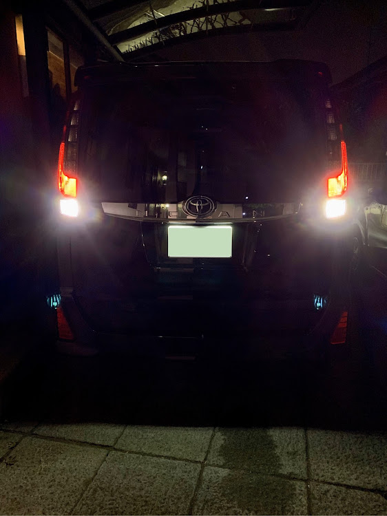 ノアのLED化に関するカスタム事例の投稿画像2枚目