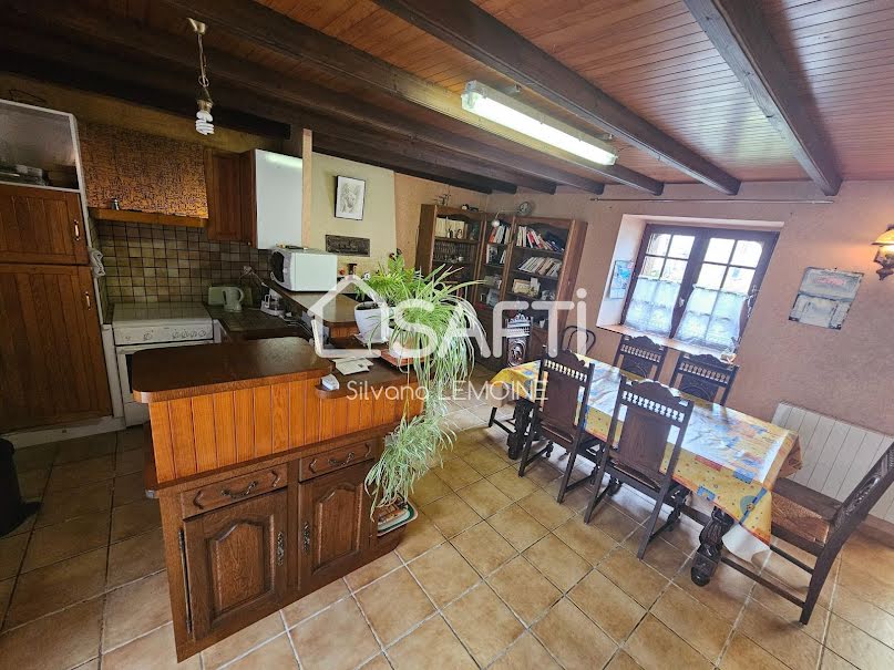 Vente maison 6 pièces 100 m² à Ménéac (56490), 99 750 €