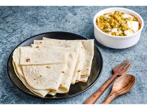 Aloo Matar With 5 Rumali Roti Combo