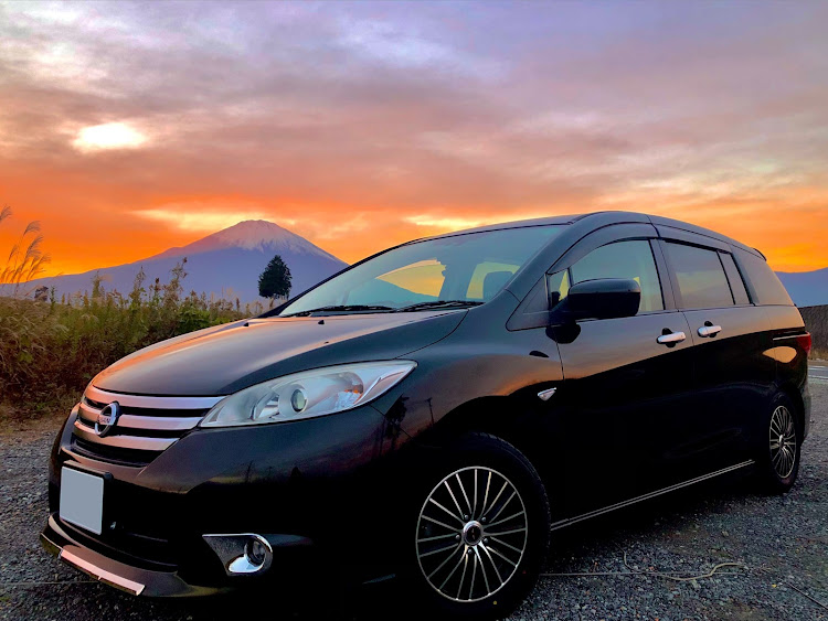 ラフェスタ ハイウェイスターの目指せPickUpCars・富士山とコラボ・ホイール交換・洗車に関するカスタム事例の投稿画像1枚目
