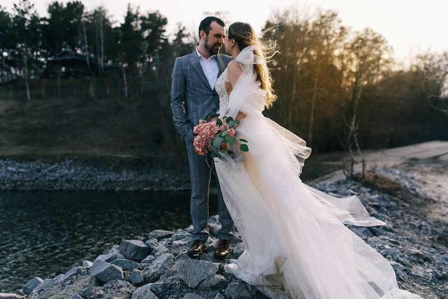 Fotografo di matrimoni Alla Relyan (allarelian). Foto del 30 ottobre 2019