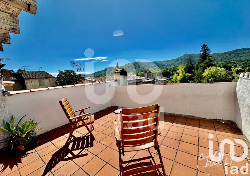 Vente maison 8 pièces 206 m² à Gonfaron (83590), 199 000 €