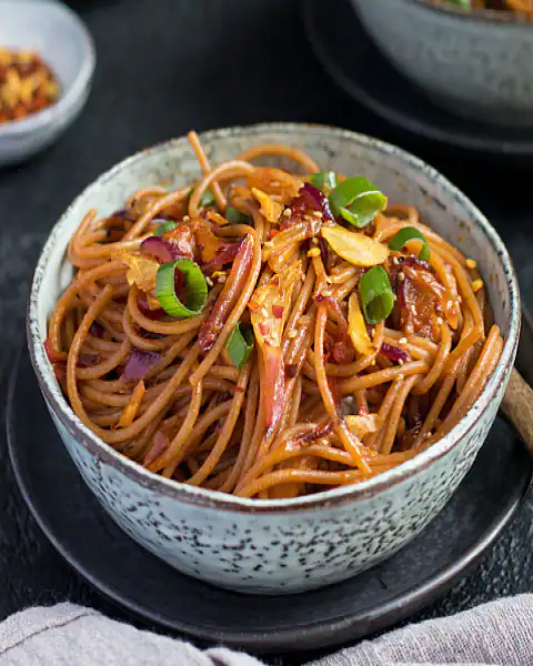 Veg Garlic Noodles