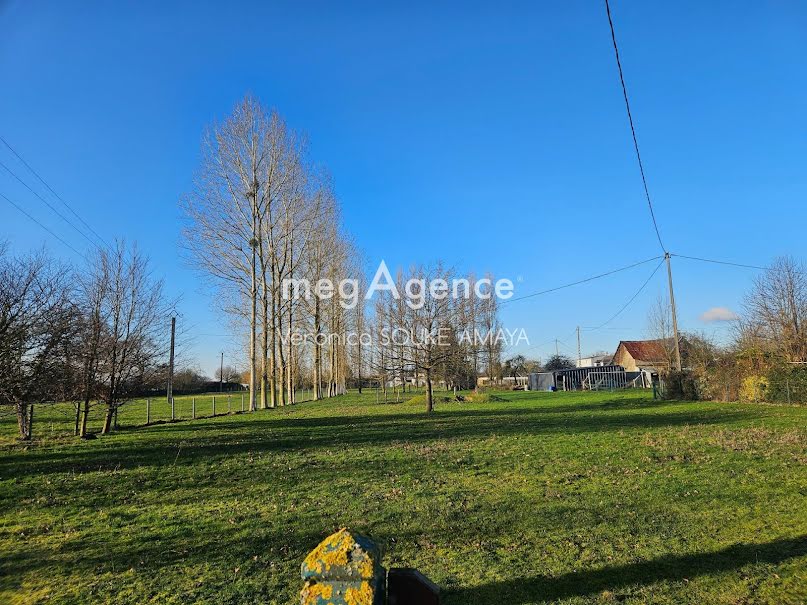 Vente terrain  2100 m² à Landelles-et-Coupigny (14380), 27 000 €