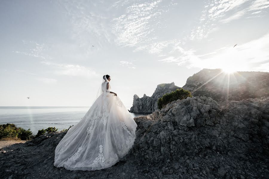 Fotografo di matrimoni Usein Budzhurov (useinb). Foto del 13 luglio 2018