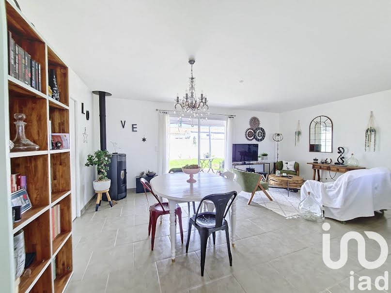 Vente maison 4 pièces 80 m² à Angliers (17540), 297 000 €