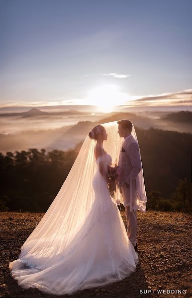 Fotógrafo de casamento Hoàng Vũ (anhcuoidepdanang). Foto de 10 de fevereiro 2021