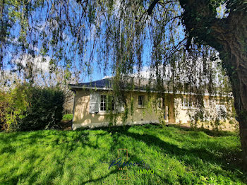 maison à Saint-Jean-de-Linières (49)