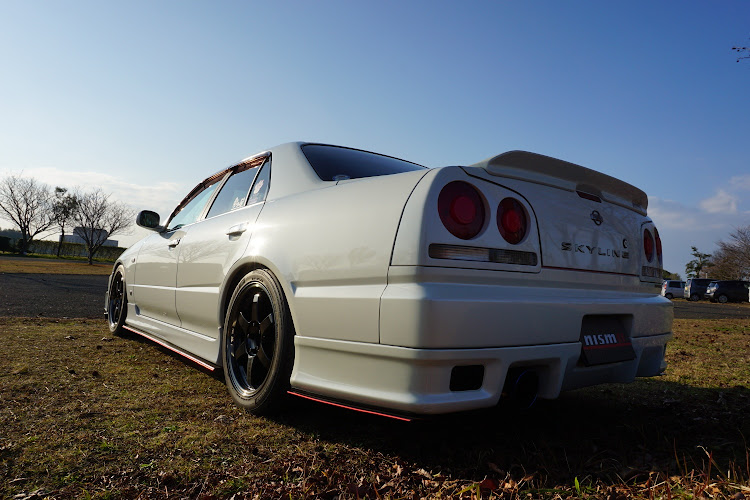 スカイラインの#34の日・#nismo・#TE37SLに関するカスタム事例の投稿画像3枚目