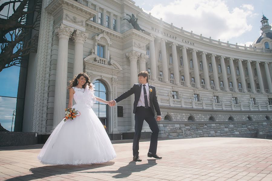 Fotógrafo de casamento Aleksandr Veprikov (elixir). Foto de 4 de dezembro 2015