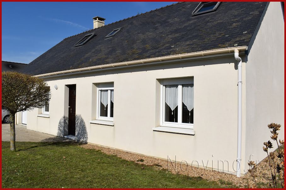 Vente maison 6 pièces 113 m² à Sable-sur-sarthe (72300), 193 800 €