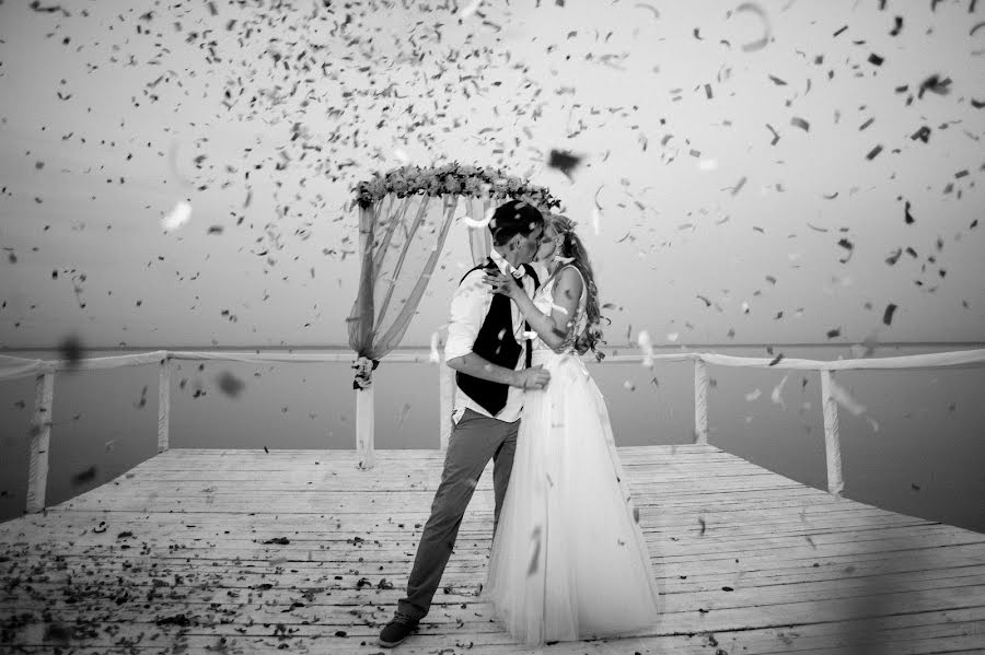 Wedding photographer Sergey Vokhmincev (svshot). Photo of 31 August 2014