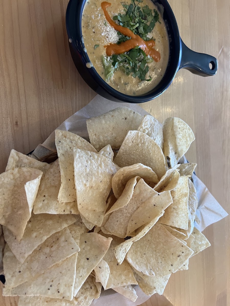 chips and queso