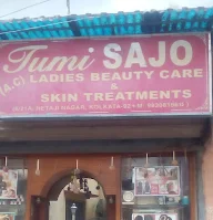 Tumi Sajo Ladies Beauty Parlour photo 1