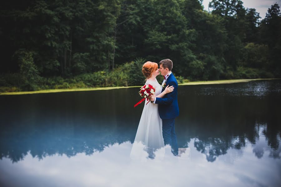 Wedding photographer Aleksey Khvalin (khvalin). Photo of 16 December 2015