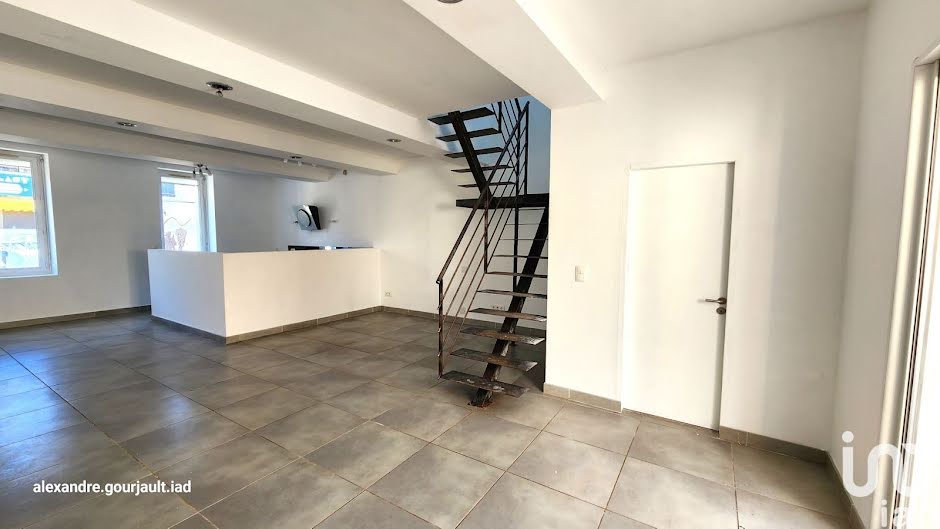 Vente duplex 5 pièces 102 m² à Coursan (11110), 165 000 €