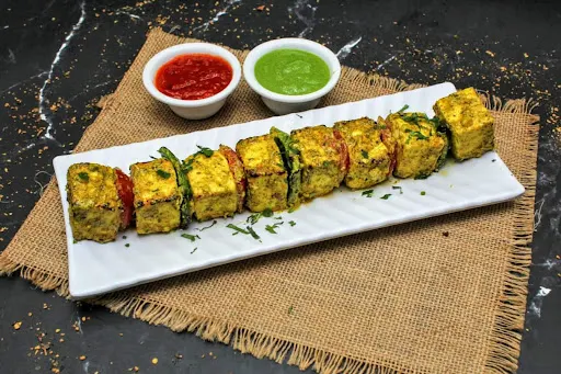 Garlic Paneer Tikka