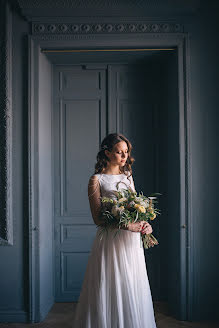 Fotógrafo de casamento Valeriya Garipova (vgphoto). Foto de 3 de julho 2019